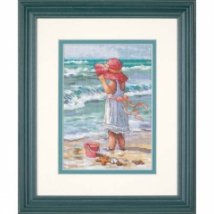 Набір для вишивання хрестиком "Дівчинка біля берега//Girl at the Beach" DIMENSIONS 65078