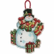 Набір для вишивання хрестиком "Прикраса Сніговик//Snowman Ornament" DIMENSIONS 70-08896