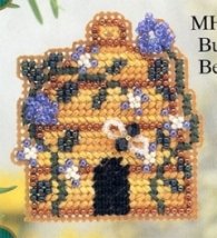 Набір для вишивання "Bumble Bee Inn//Джмелі" Mill Hill MHSB63