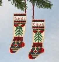 Набор для вышивания "Santa's Stockings//Чулки Санты" Mill Hill MH166304