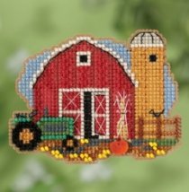 Набор для вышивания "Harvest Barn//Сарайчик" Mill Hill MH181821