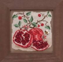 Набор для вышивания "Pomegranates//Гранаты" Mill Hill MH141926