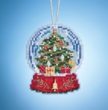Набір для вишивання "Christmas Tree Globe //Різдвяте дерево Куля" Mill Hill MH161936
