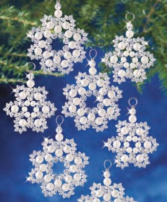 Набір для бісероплетіння "Crystal & Pearl Snowflake //Кришталеві і перлинні сніжинки" The Beadery