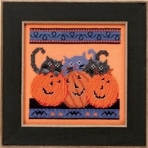 Набор для вышивания "Jacks and Cats//Тыквы и кошки" Mill Hill
